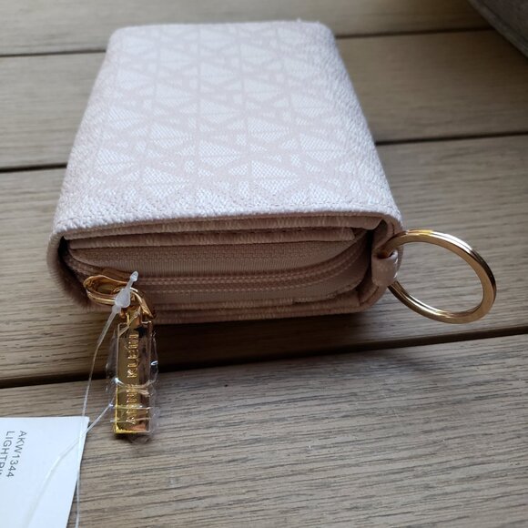 BNWT ANNE KLEIN bubblegum light pink flap repeat logo wallet (OS) - Picture 5 of 8